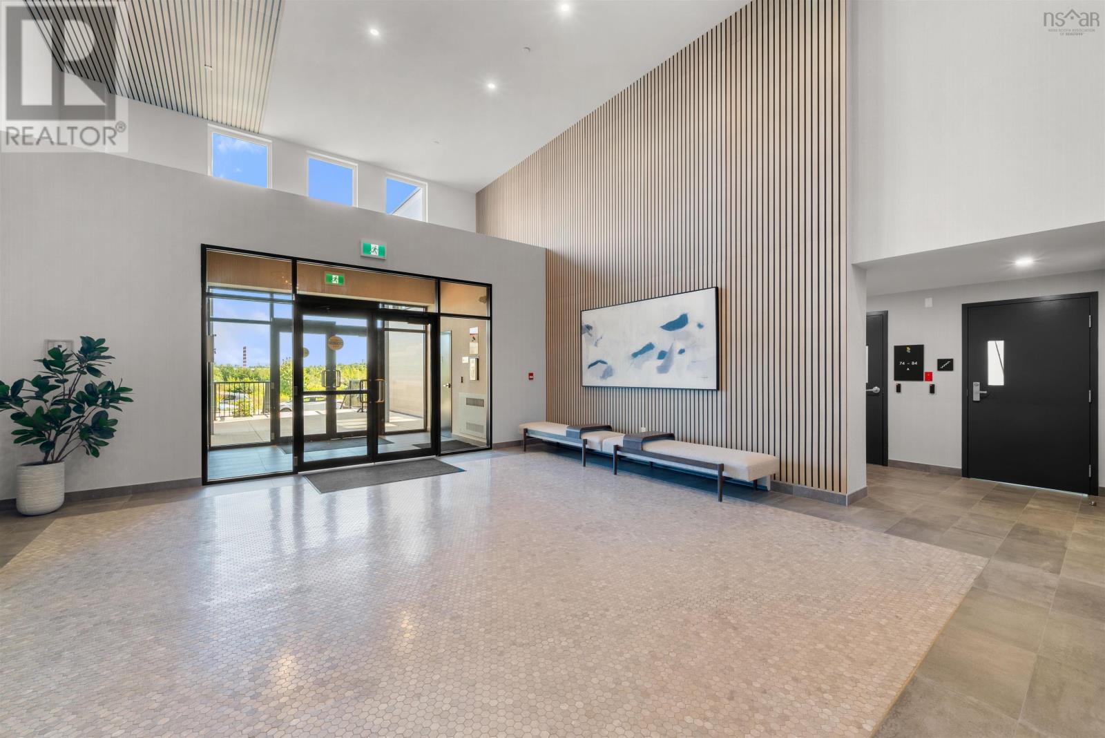 Property 6 of 37 of 406 72 Seapoint Road