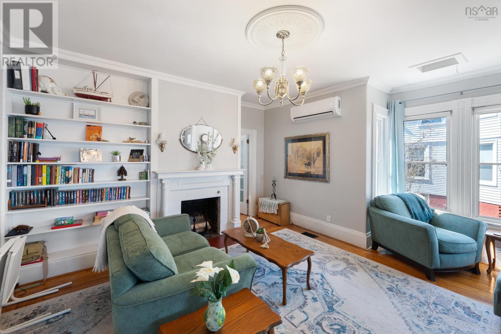 328 GRANVILLE STREET - 31