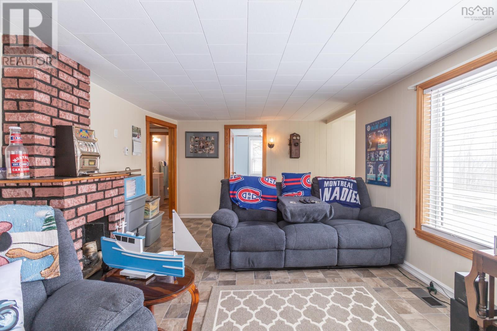 1307 GRANVILLE ROAD - 11