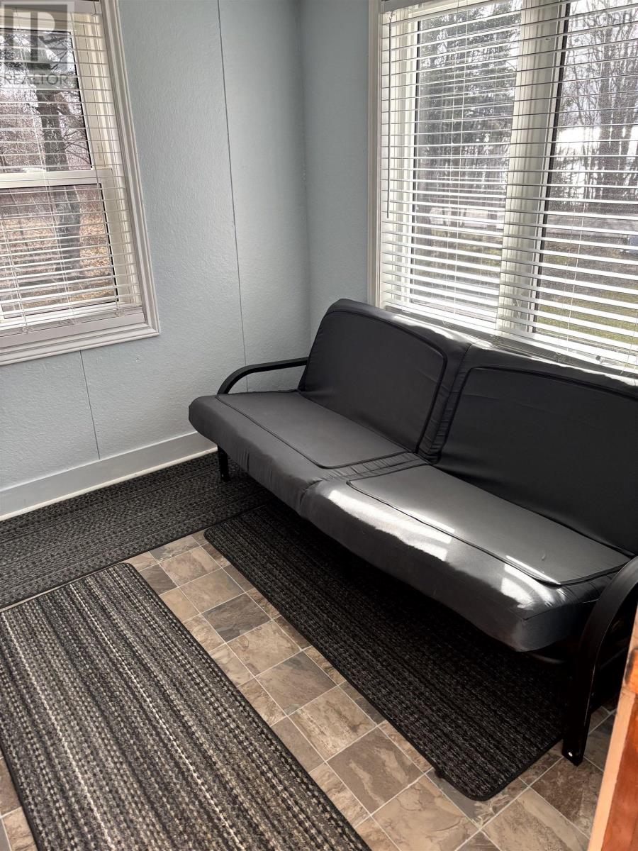 1307 GRANVILLE ROAD - 10