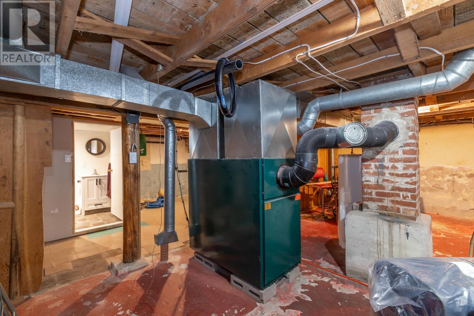 1307 GRANVILLE ROAD - 17