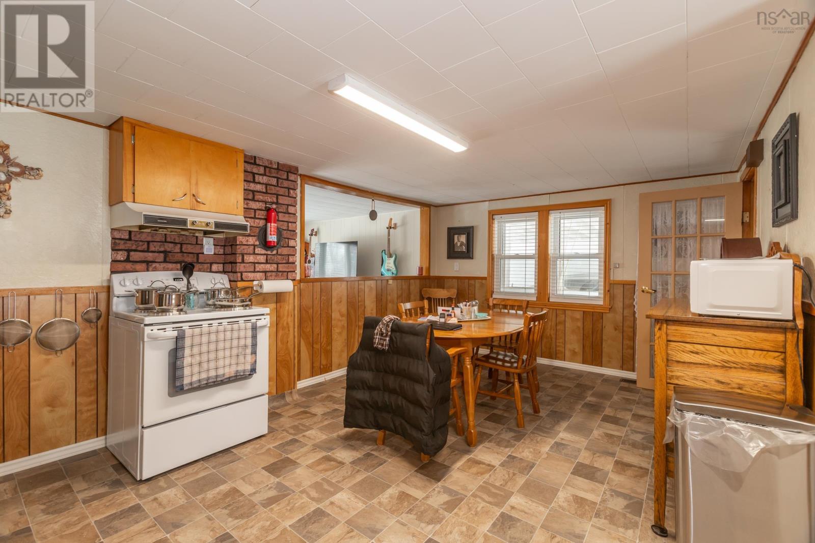 1307 GRANVILLE ROAD - 29