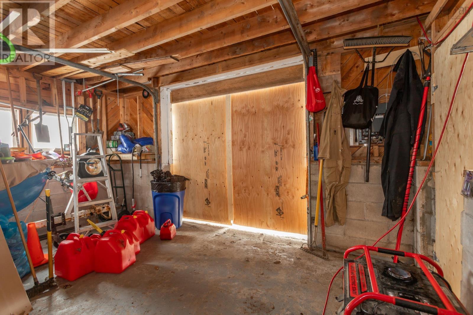 1307 GRANVILLE ROAD - 33