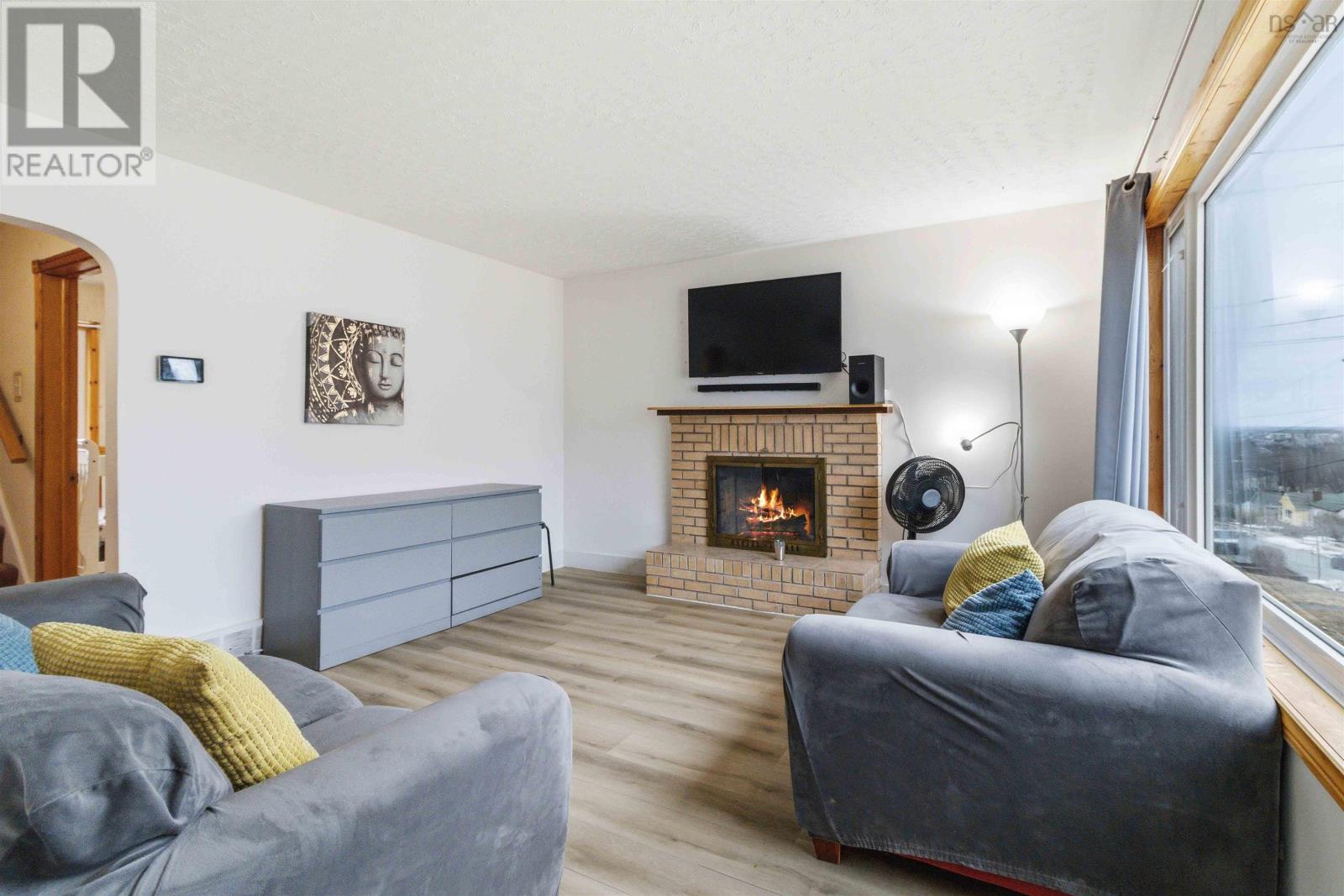 Property 12 of 40 of 24 Auburn Avenue