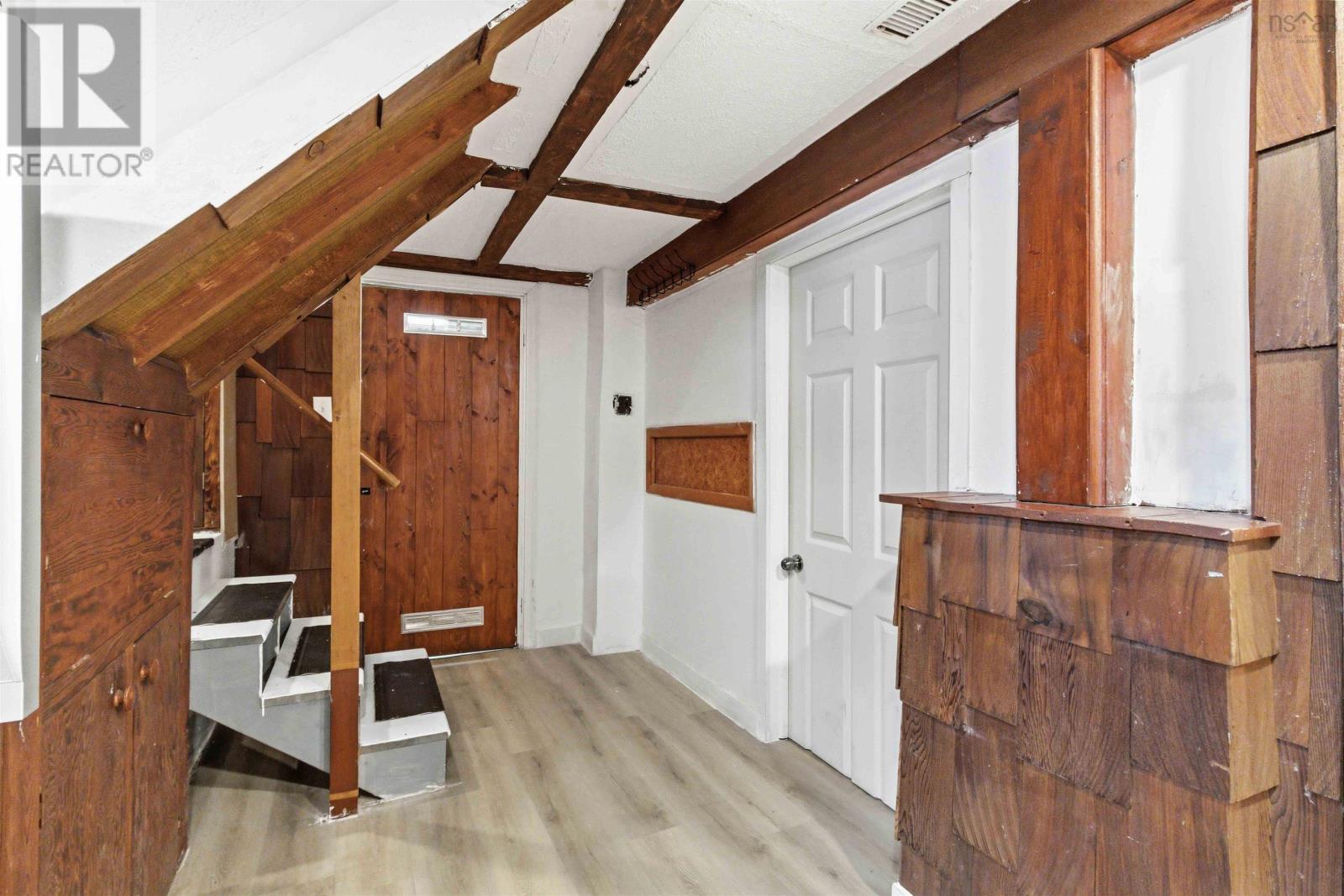 Property 27 of 40 of 24 Auburn Avenue