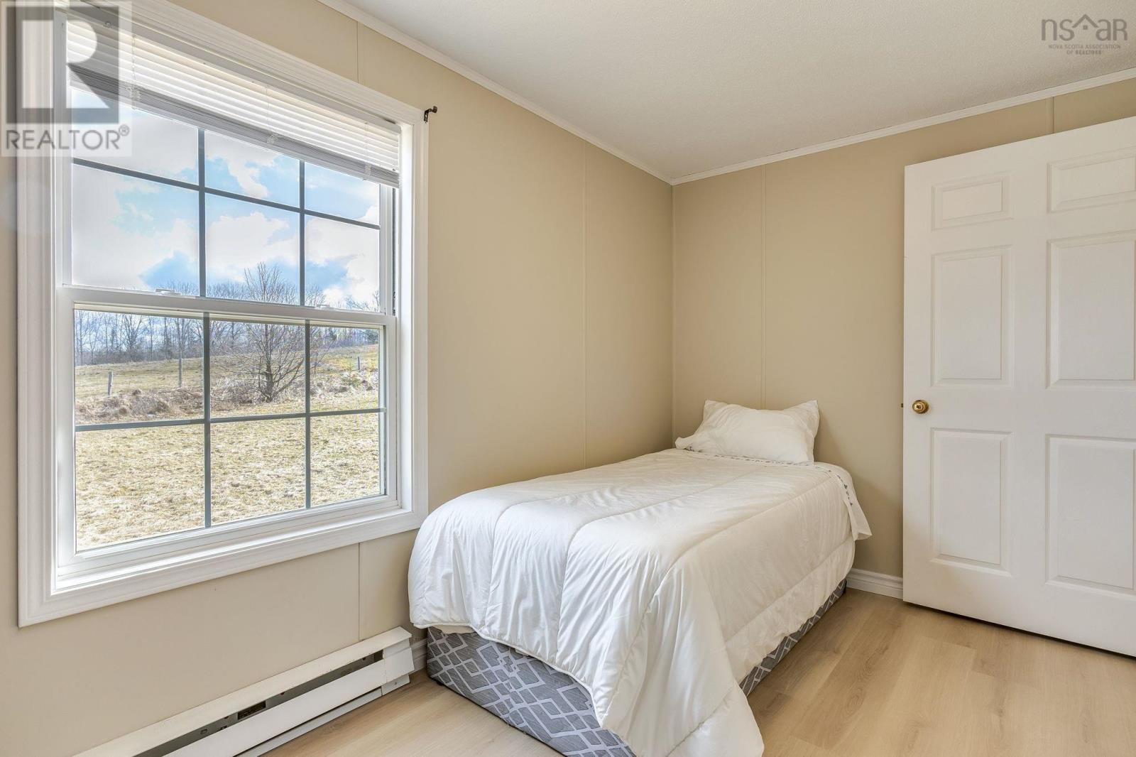 Property 22 of 28 of 835 Murchyville Road