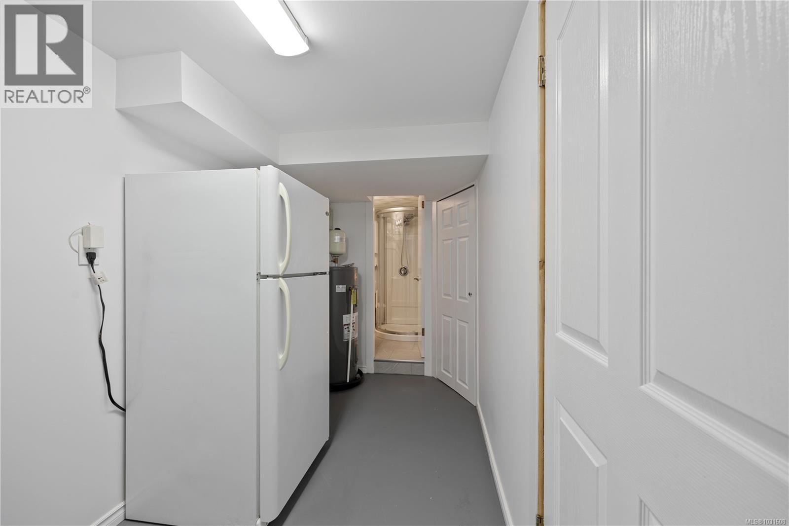 166 Sall Rd - 17