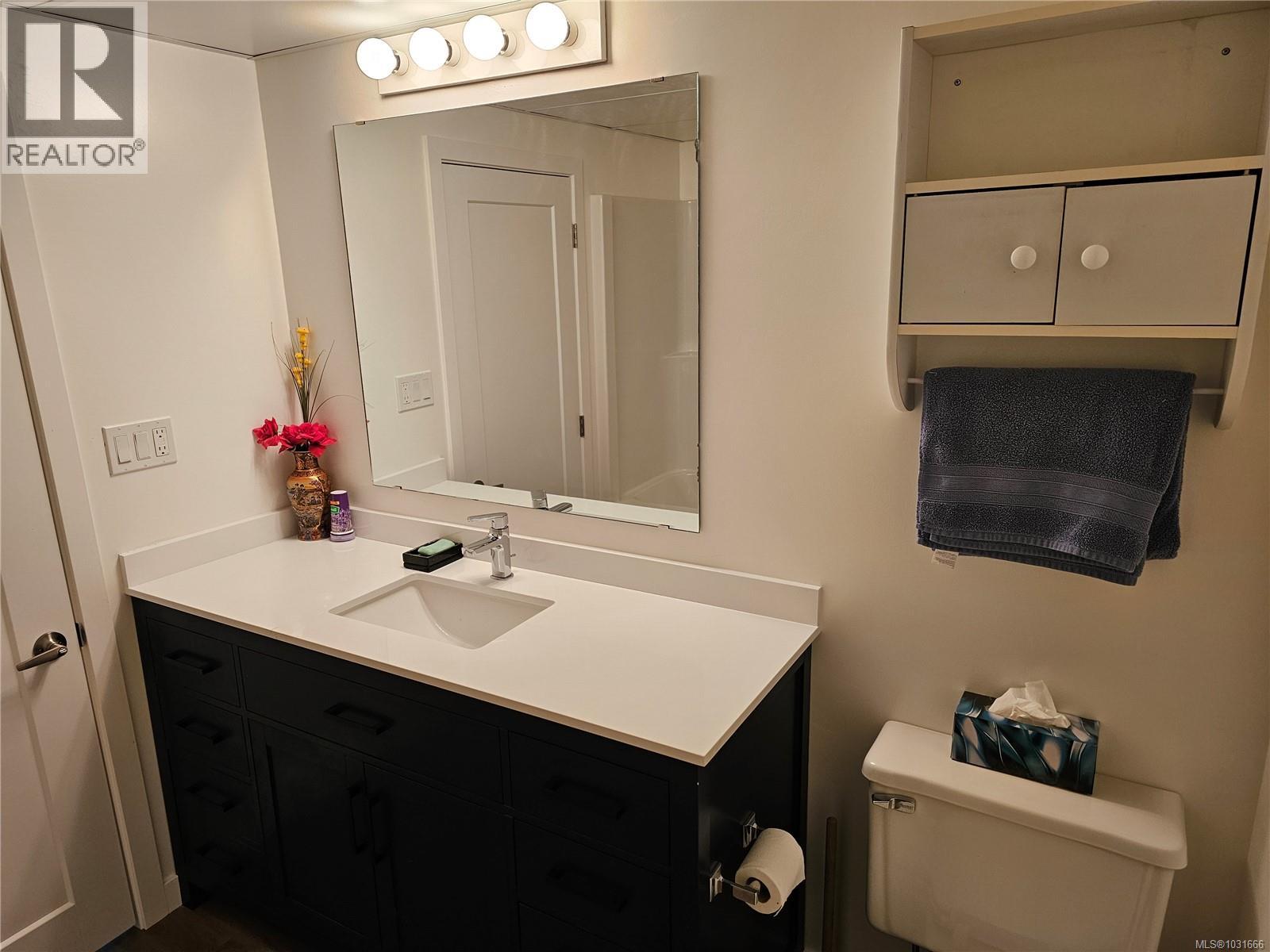 5890 CHESTERFIELD Ave - 19