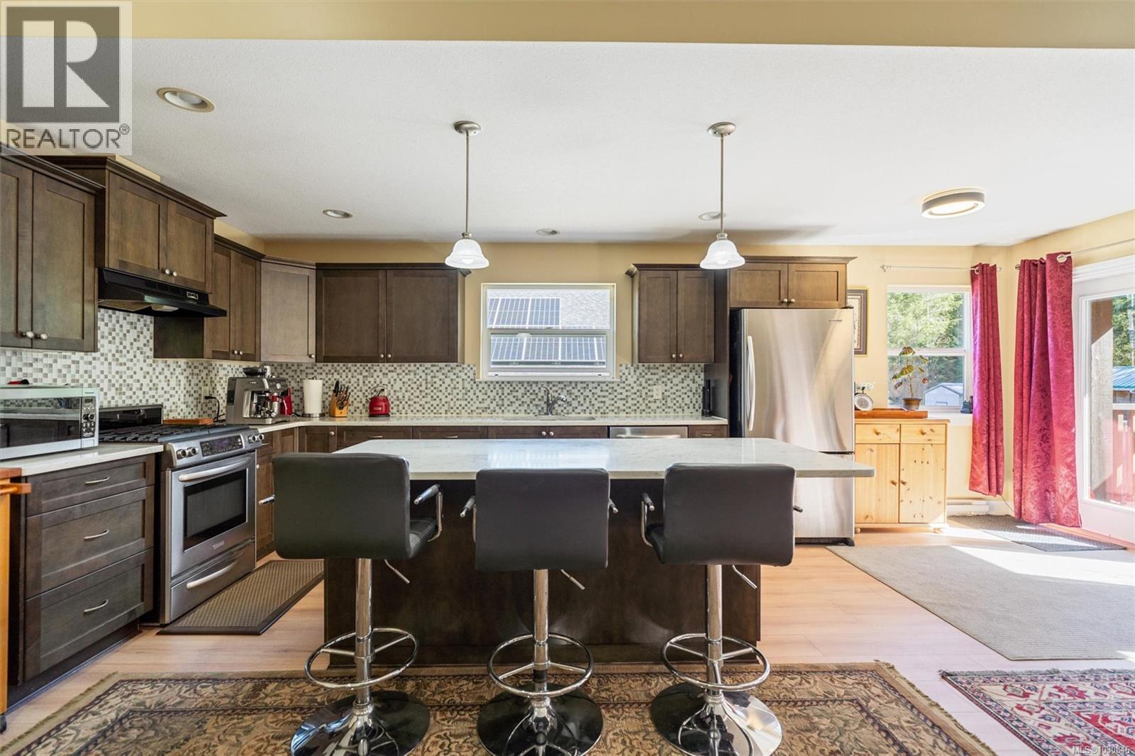 6727 Wall St - 15