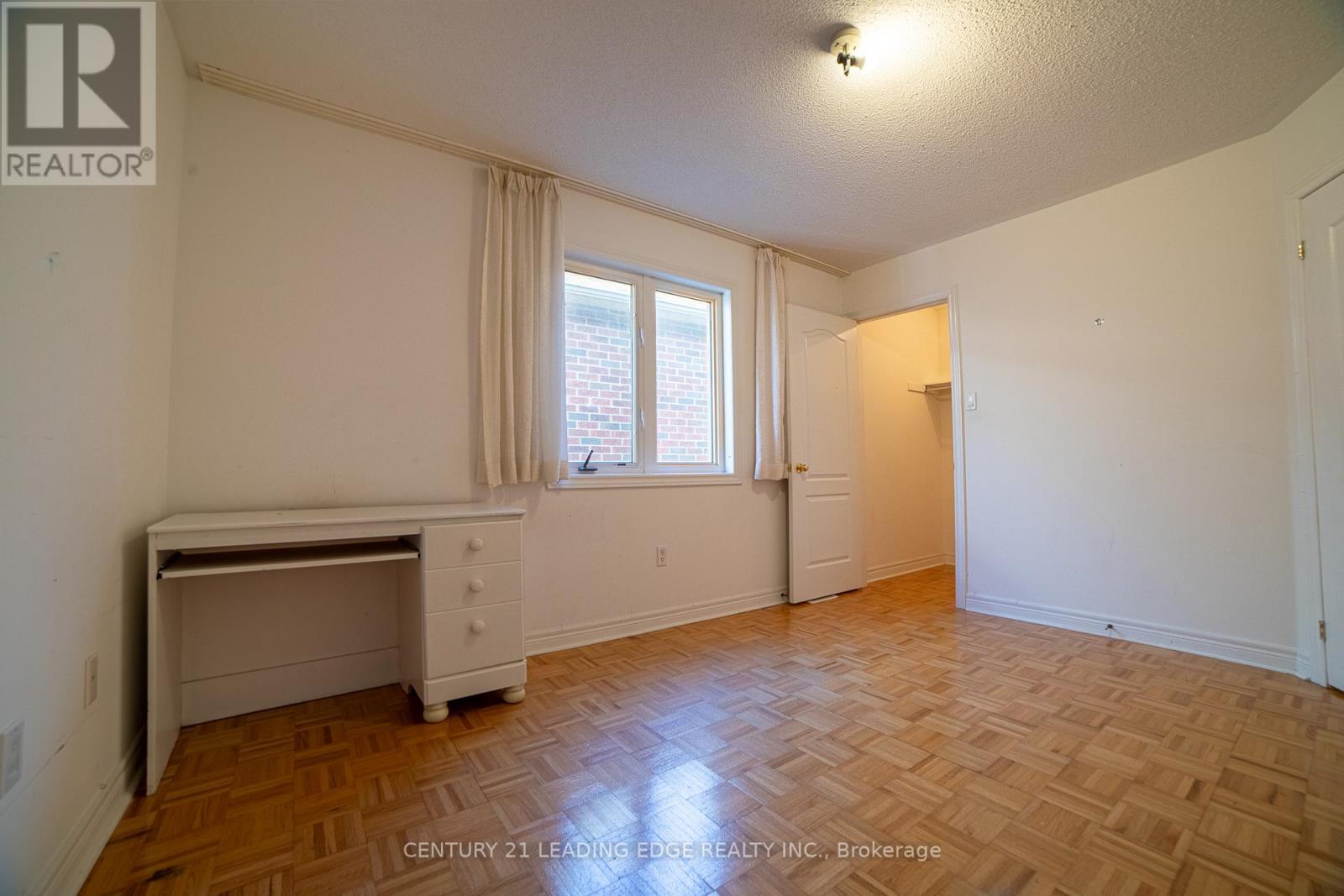 67 SIR SANFORD FLEMING WAY - 19