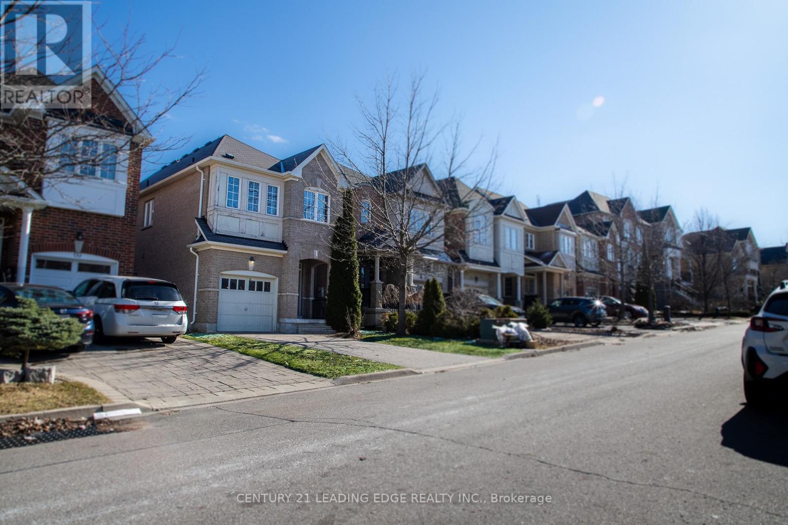 67 SIR SANFORD FLEMING WAY - 2