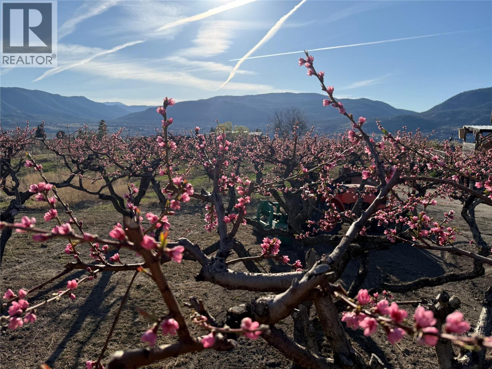  235 Middle Bench Road North, Penticton