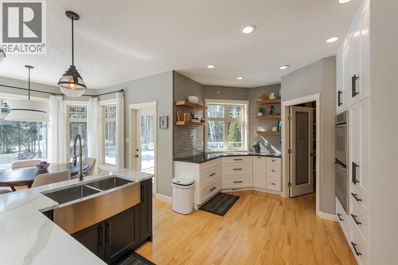 422 WILLMANN ROAD - 9