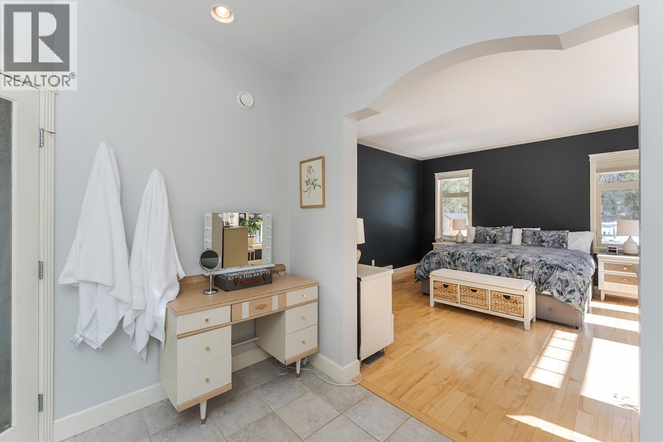 422 WILLMANN ROAD - 27