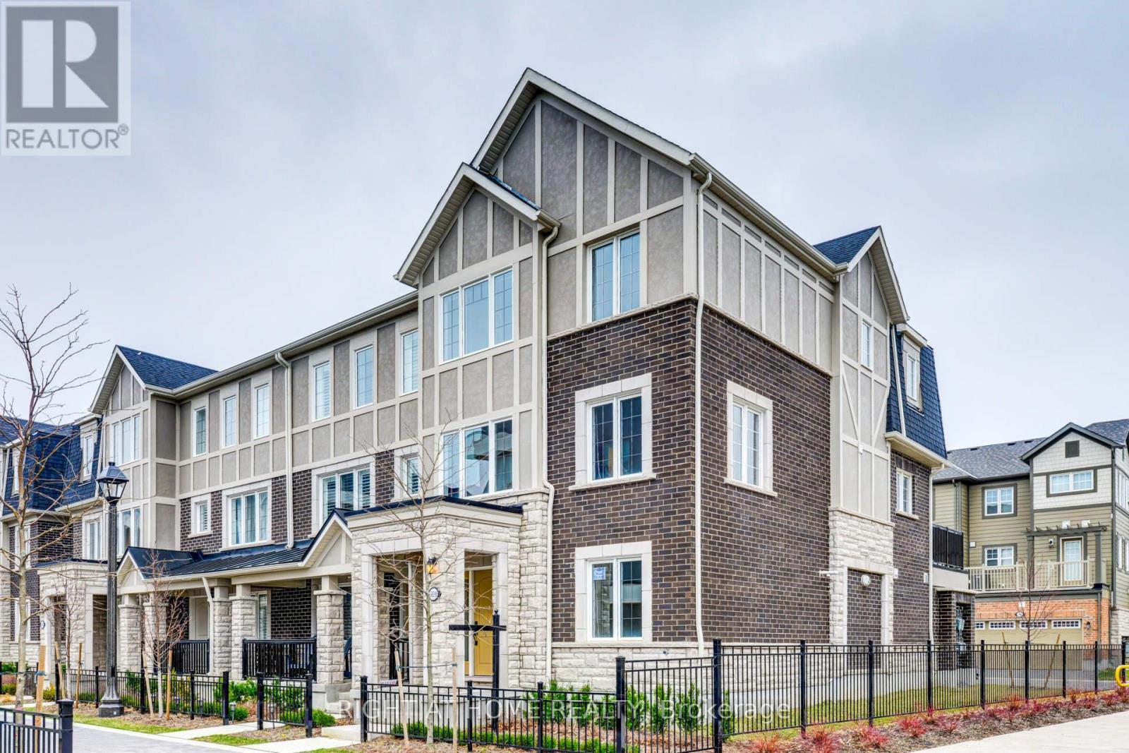 36 - 3002 PRESERVE DRIVE