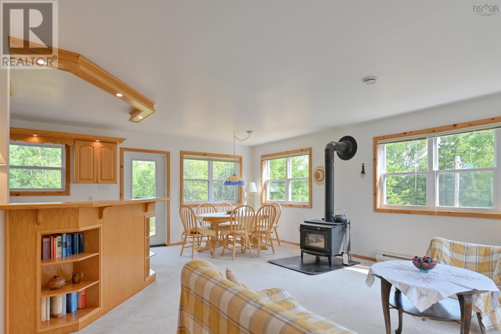 Property 8 of 51 of 123 Wall Street