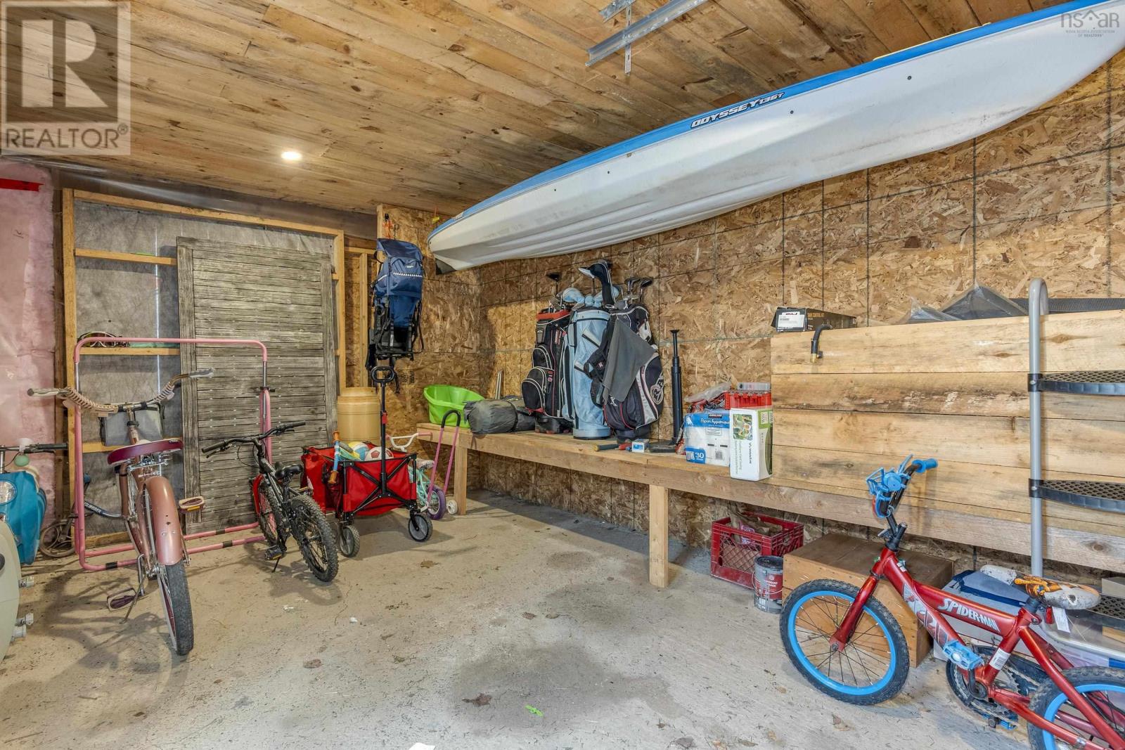 Property 29 of 40 of 4168 1 Highway