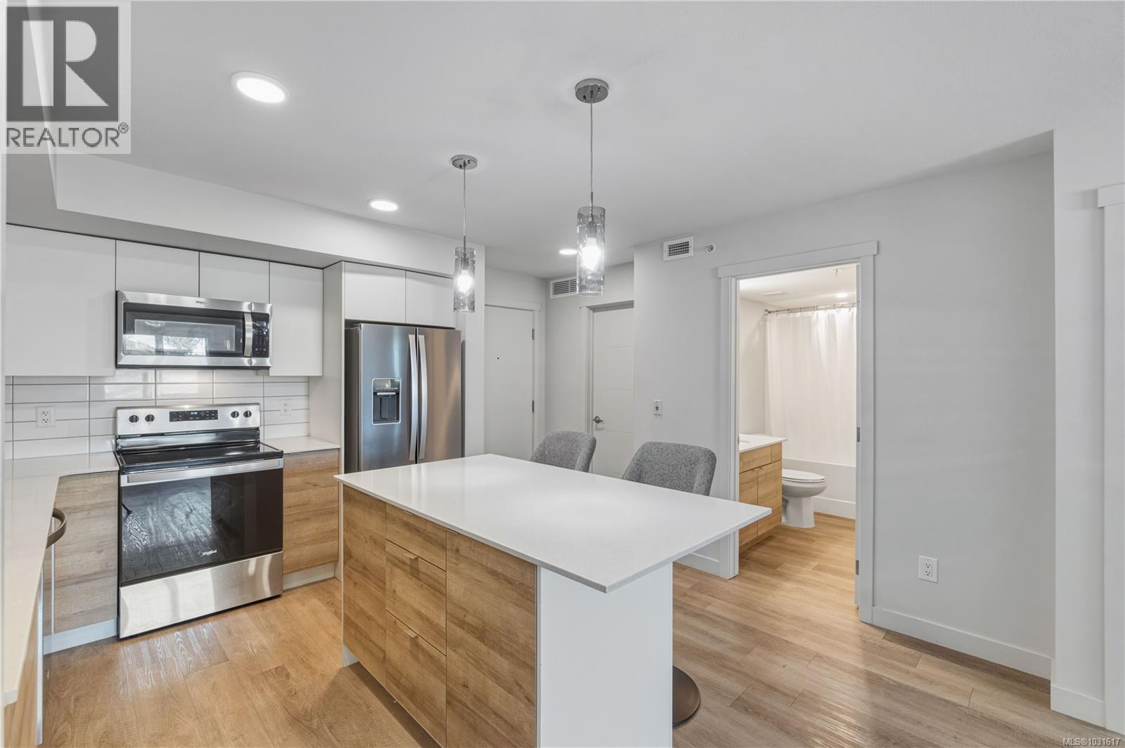 #304 4820 Cedar Ridge Pl - 2