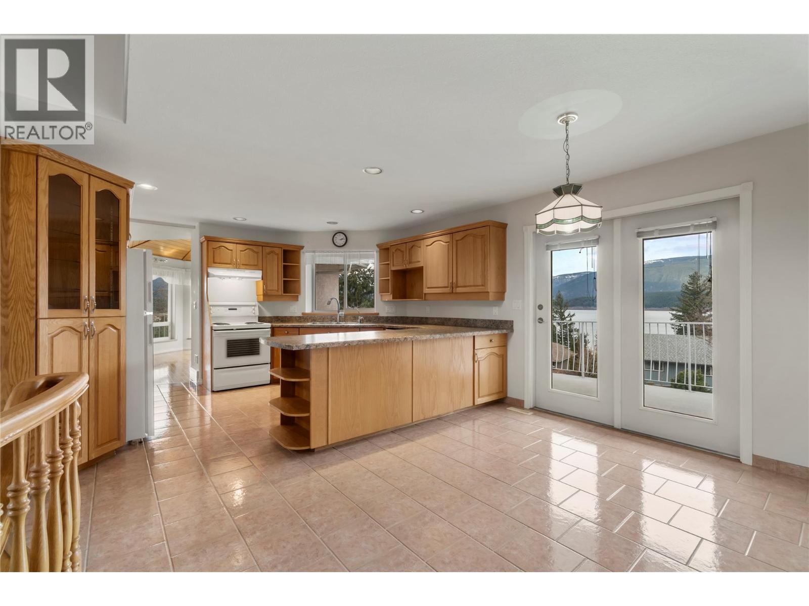 1131 50 AVENUE NE - 15