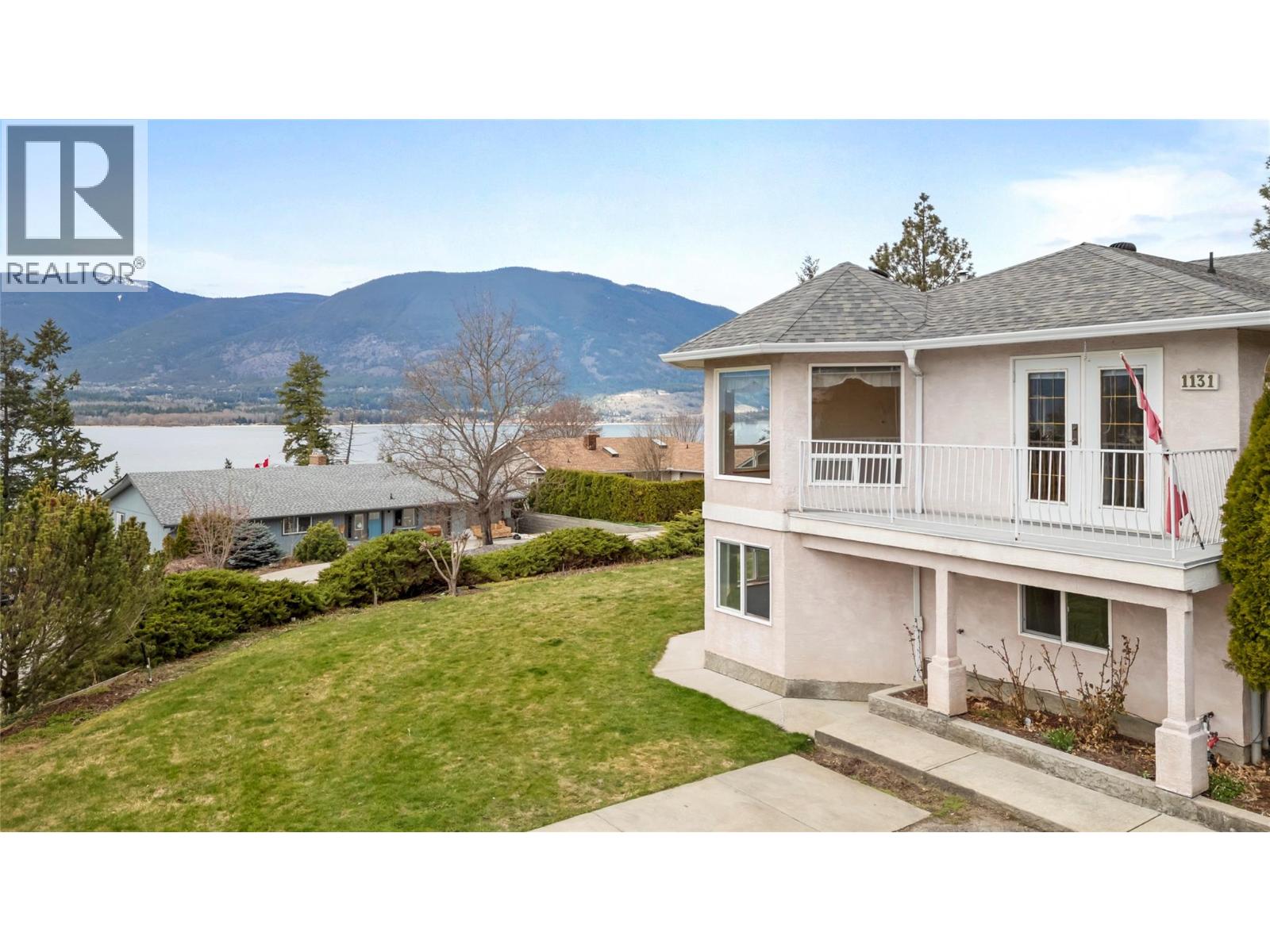 1131 50 AVENUE NE - 8