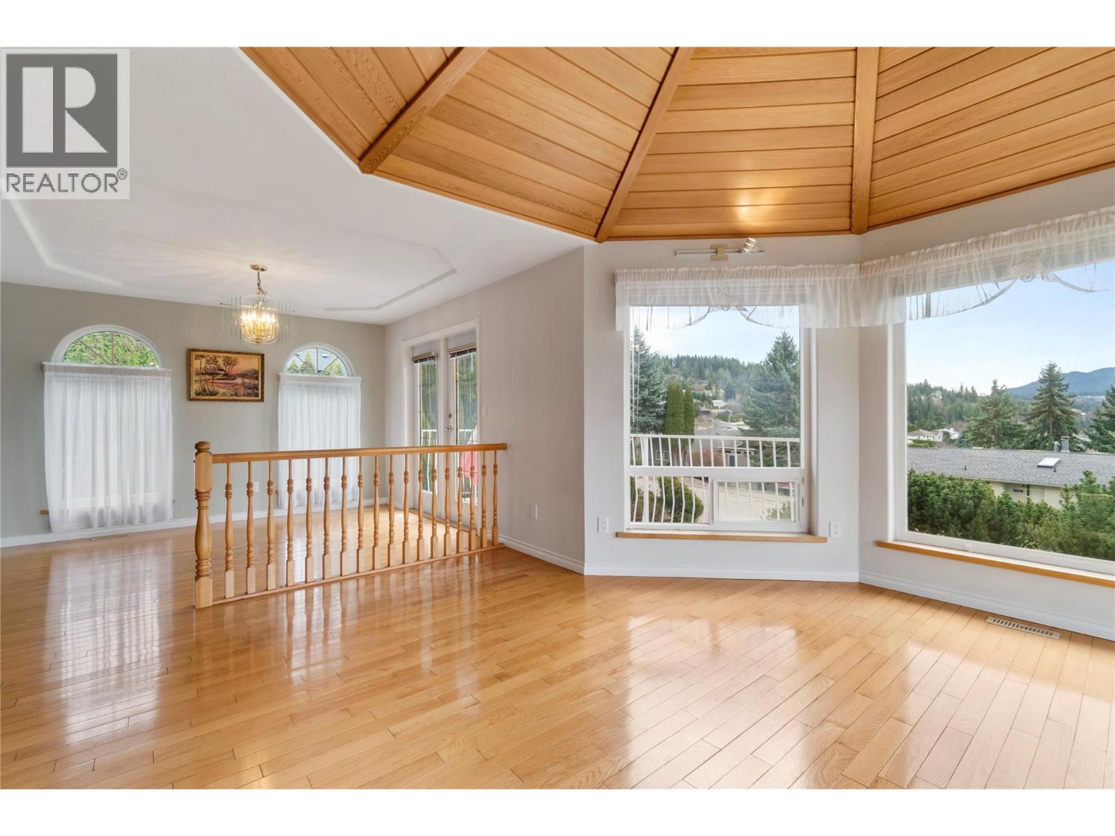 1131 50 AVENUE NE - 41