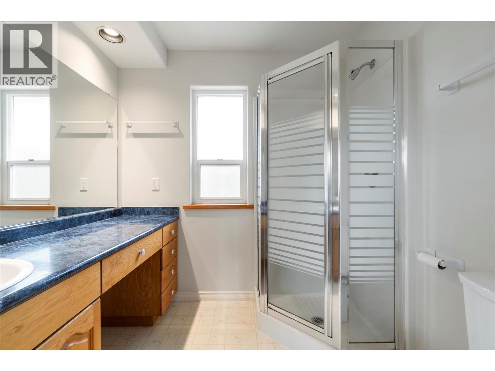 1131 50 AVENUE NE - 46