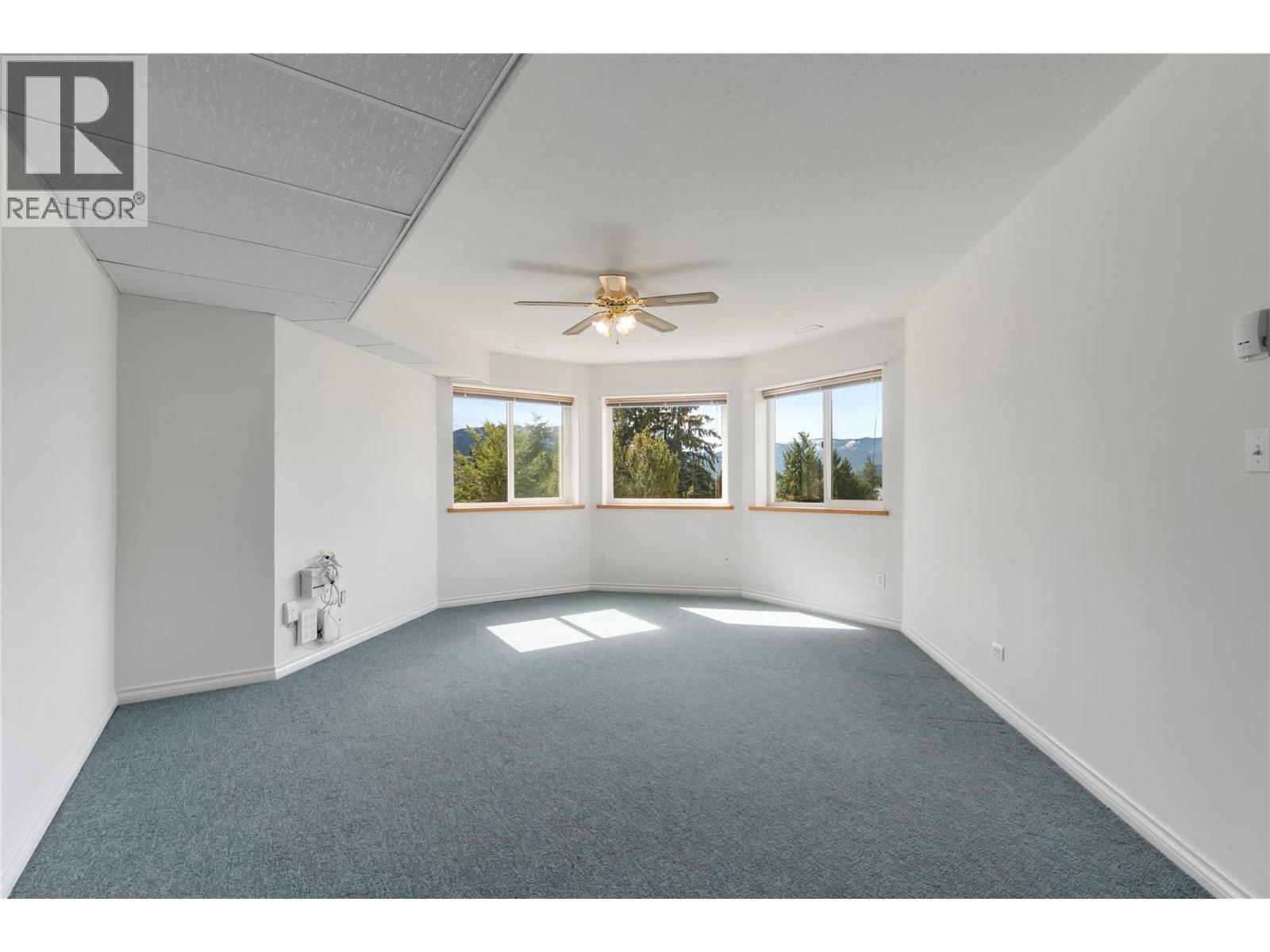 1131 50 AVENUE NE - 58