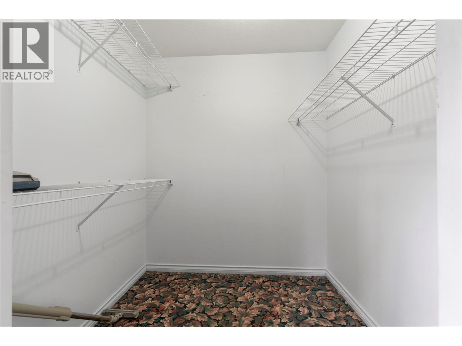 1131 50 AVENUE NE - 48