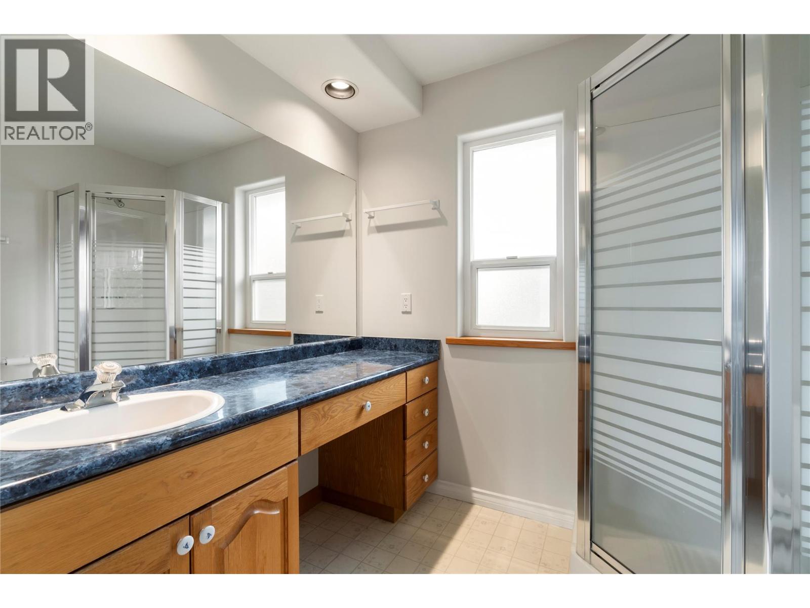 1131 50 AVENUE NE - 47