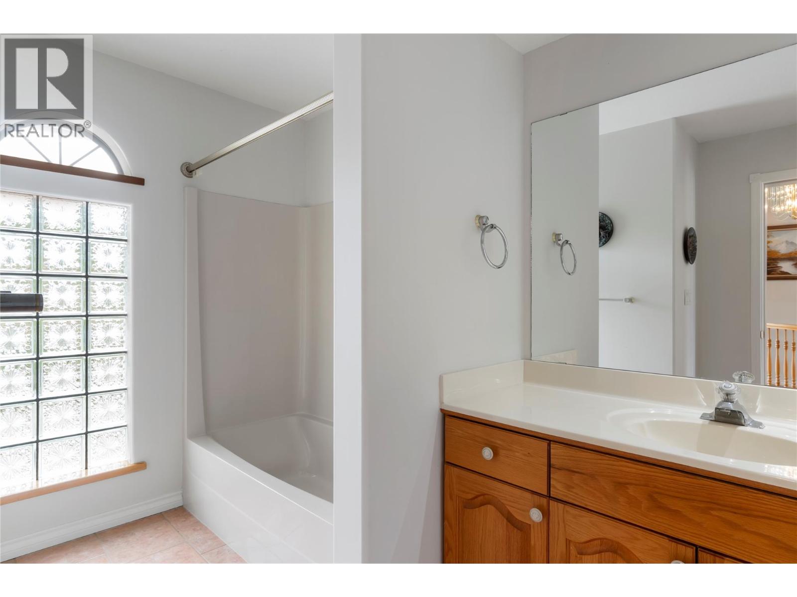 1131 50 AVENUE NE - 55