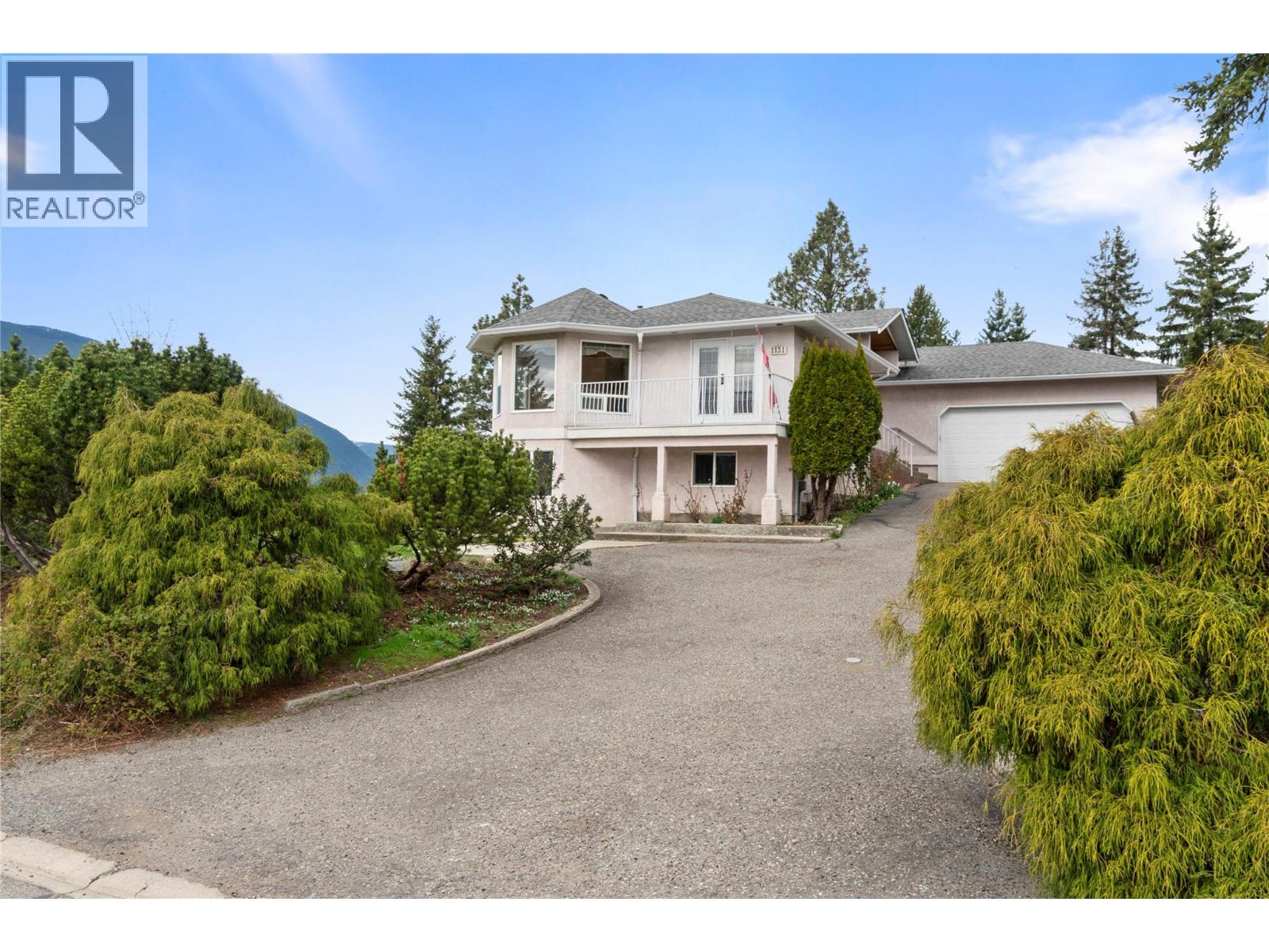 1131 50 AVENUE NE - 85