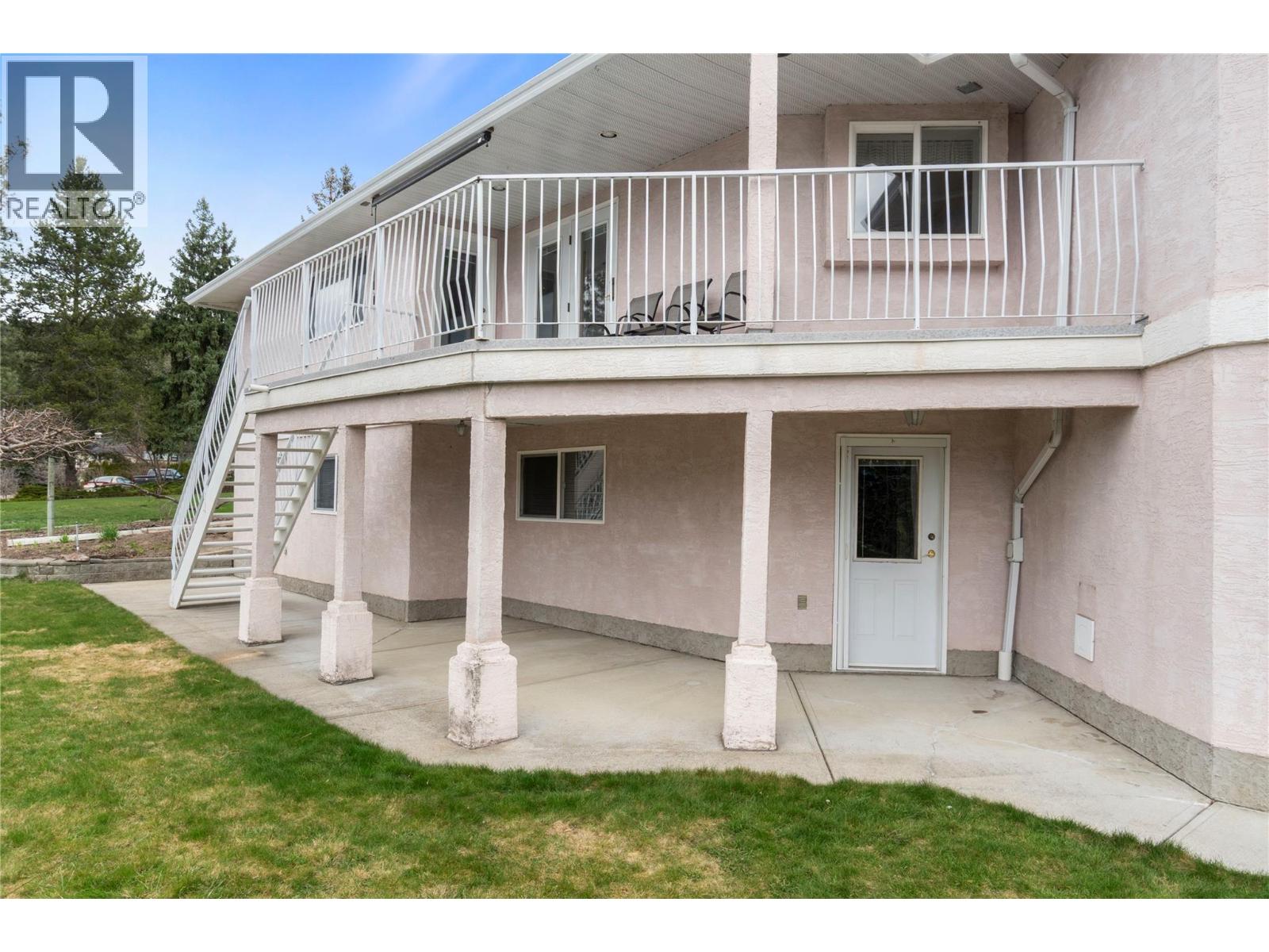 1131 50 AVENUE NE - 89