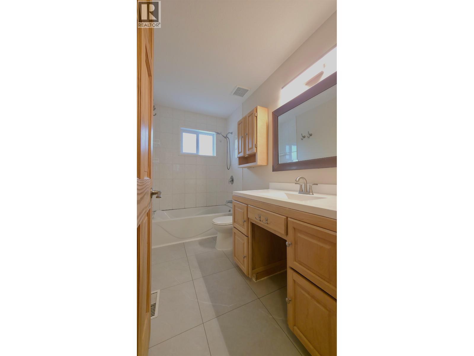 7946 ROSEWOOD PLACE - 8