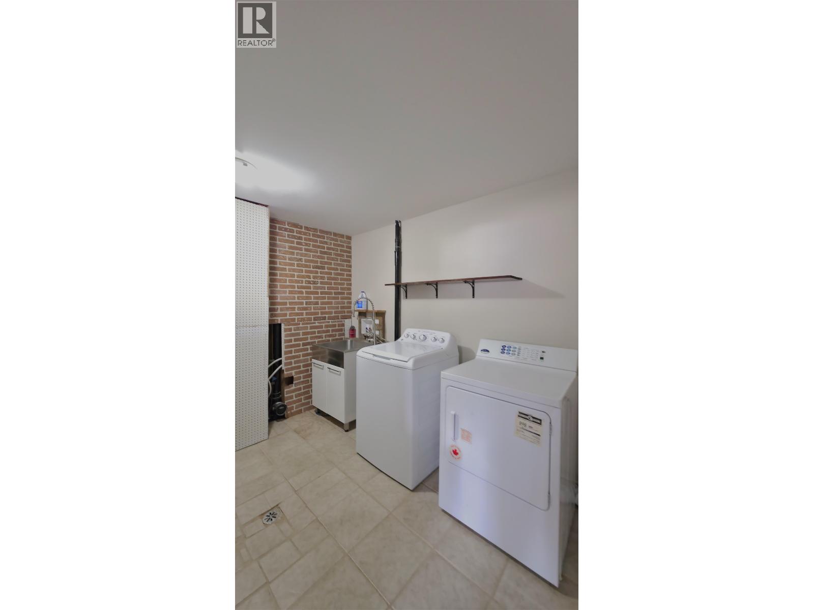 7946 ROSEWOOD PLACE - 15