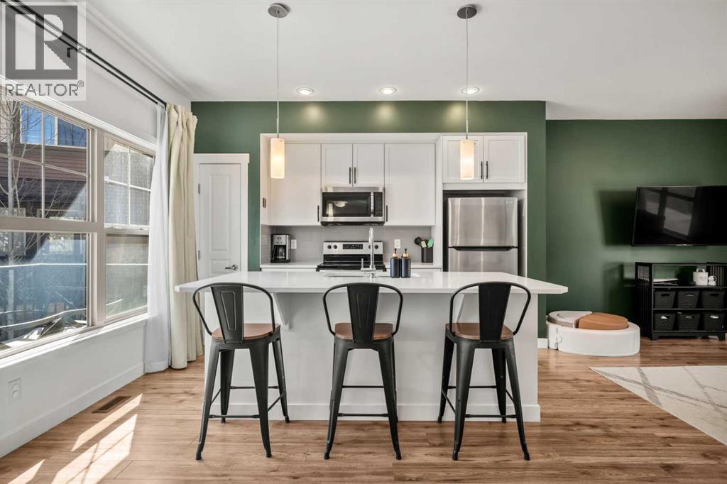 32 Horseshoe Crescent, Cochrane