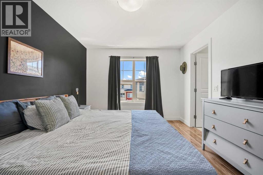 32 Horseshoe Crescent, Cochrane