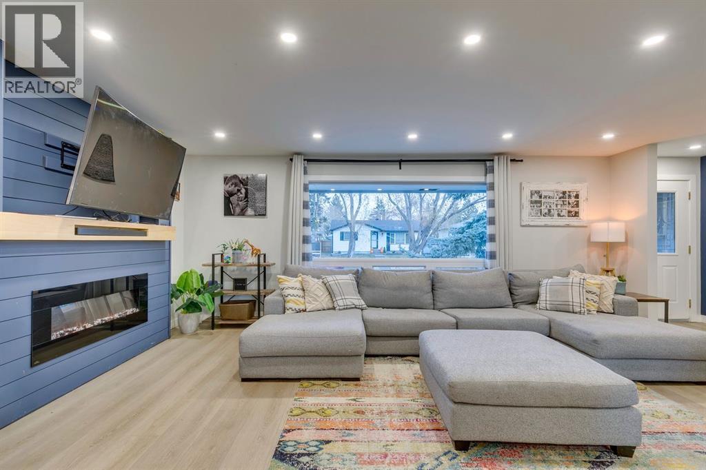 Single Family House Bungalow for Sale in  Lake Sylvan Drive SE Bonavista Downs Calgary 