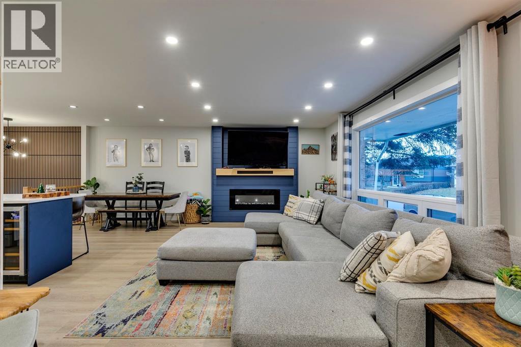 Single Family House Bungalow for Sale in  Lake Sylvan Drive SE Bonavista Downs Calgary 