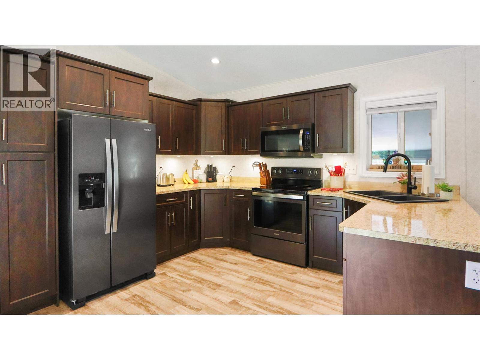 5630 BURTON ROAD - 13