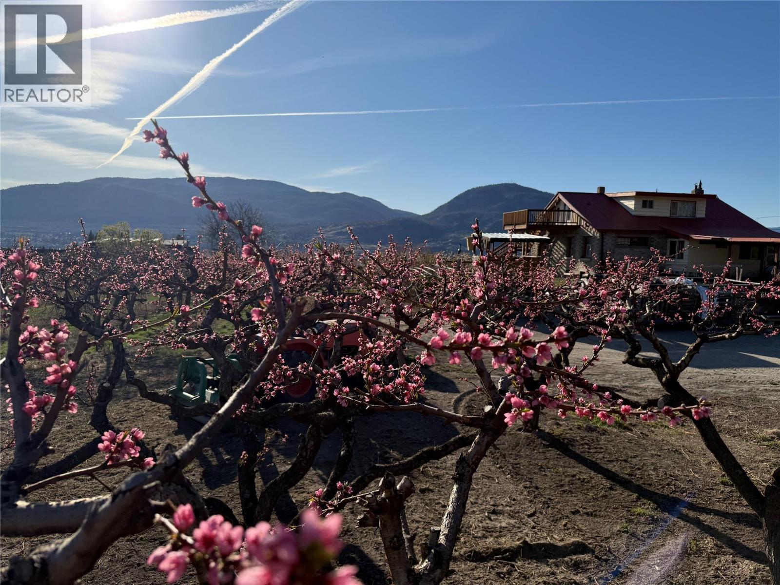  235 Middle Bench Road North, Penticton