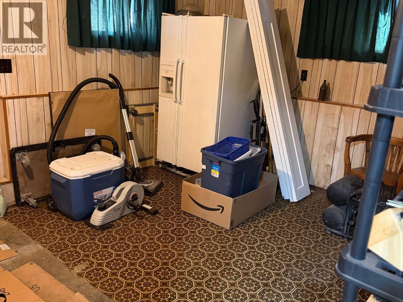 2405 MILLINER ROAD, Roberts Creek