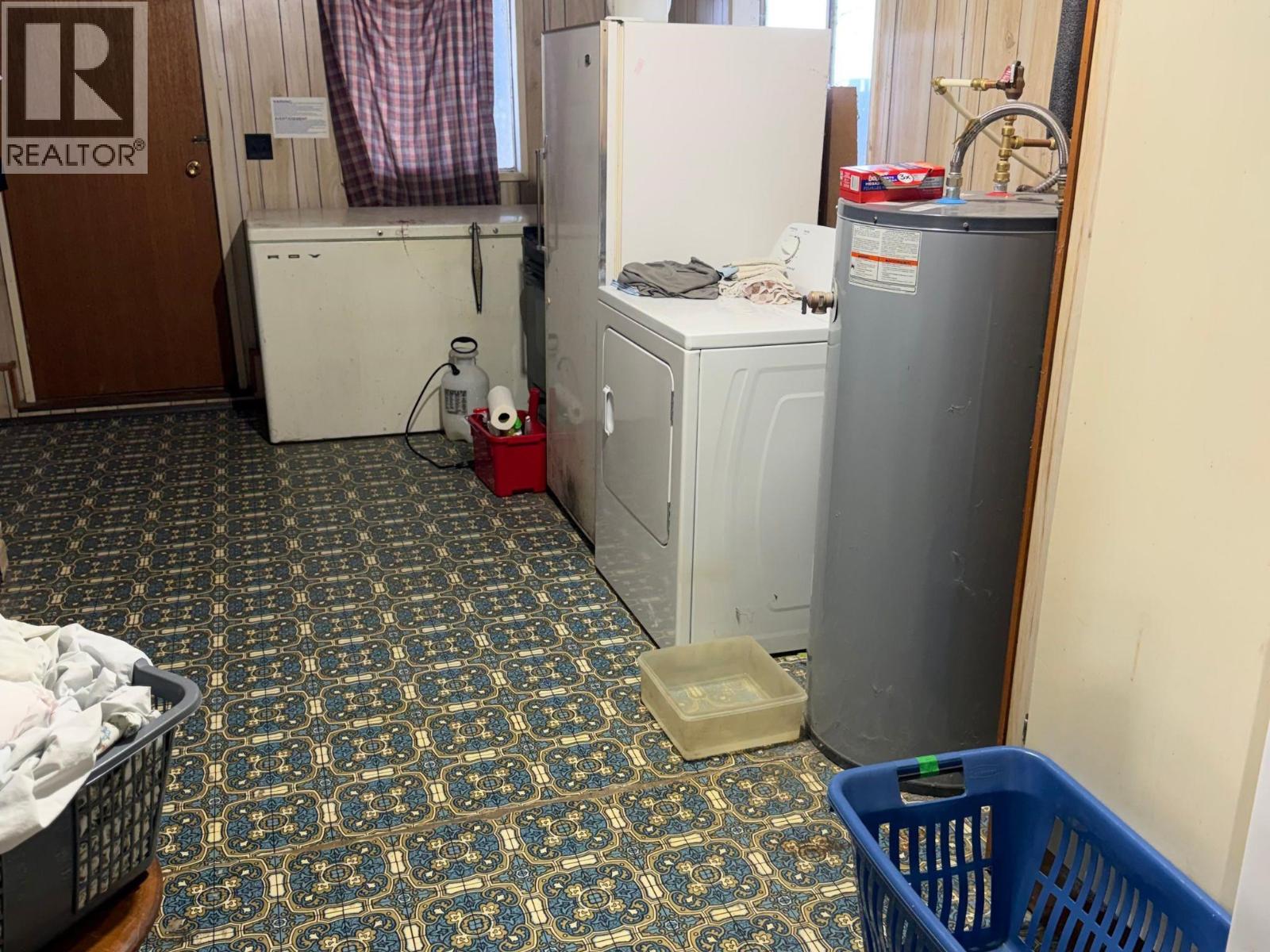 2405 MILLINER ROAD, Roberts Creek