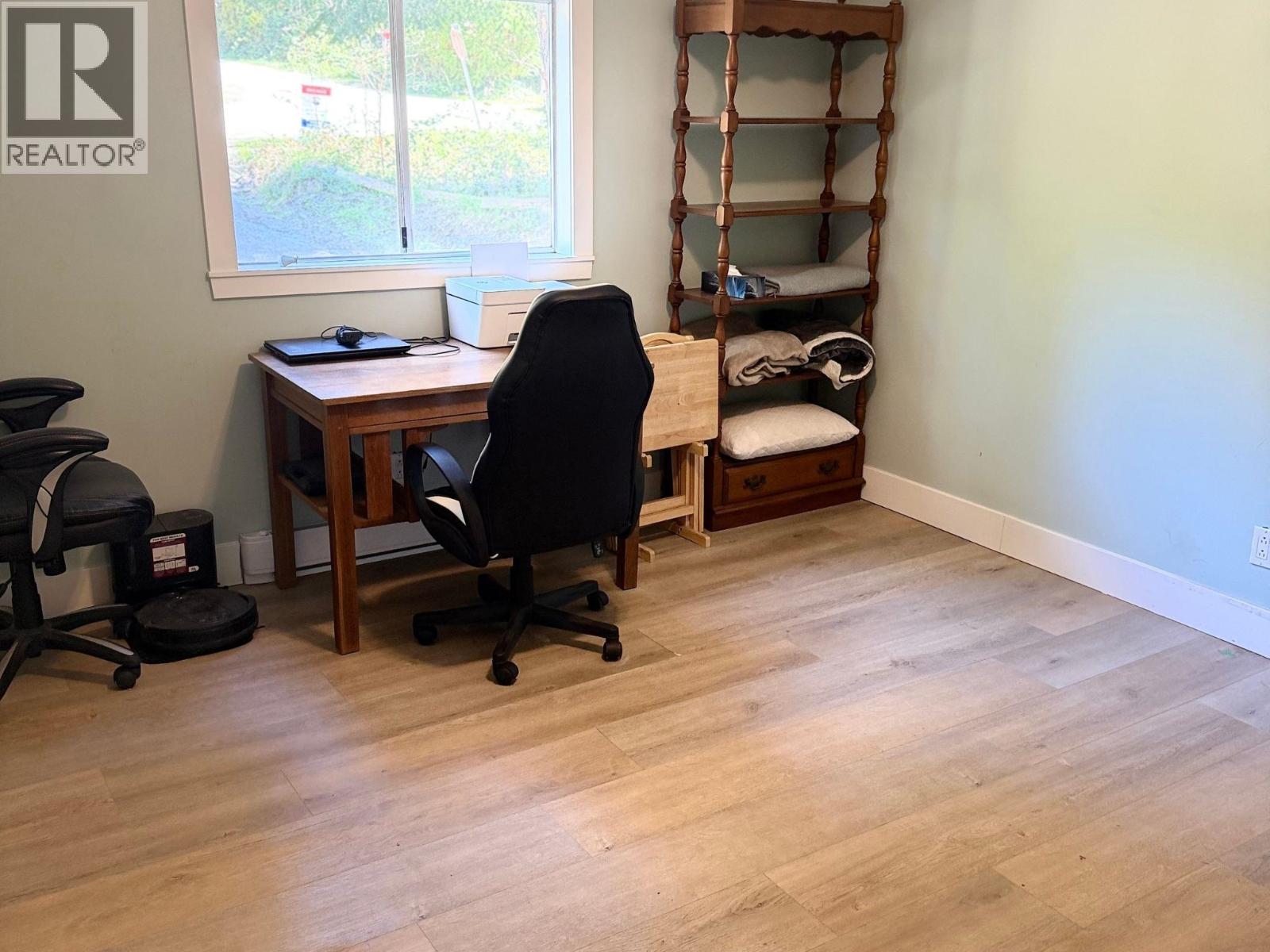 2405 MILLINER ROAD, Roberts Creek