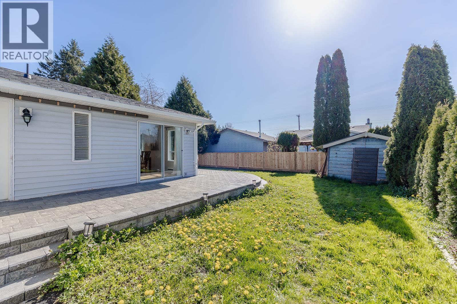 20180 WANSTEAD STREET, Maple Ridge