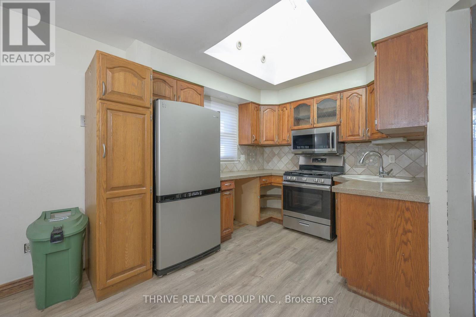 81 BEECHBANK CRESCENT - 12