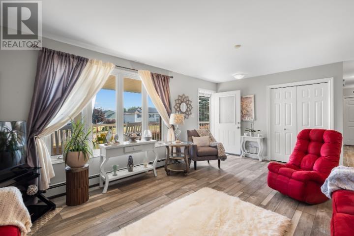 112 BURKESHIRE DRIVE - 10