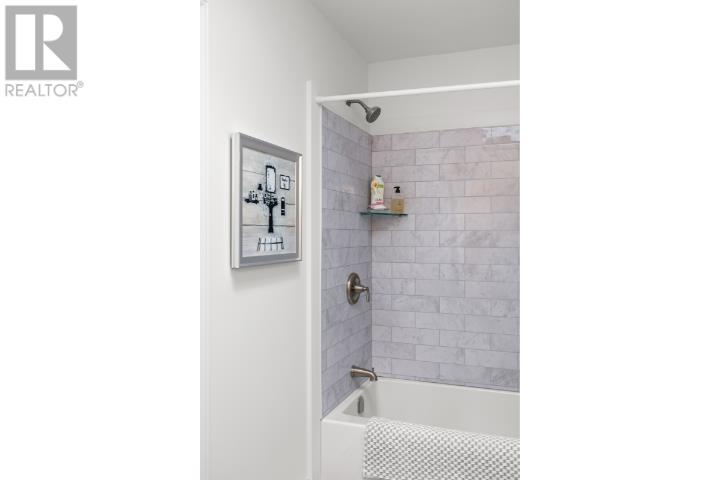 112 BURKESHIRE DRIVE - 22