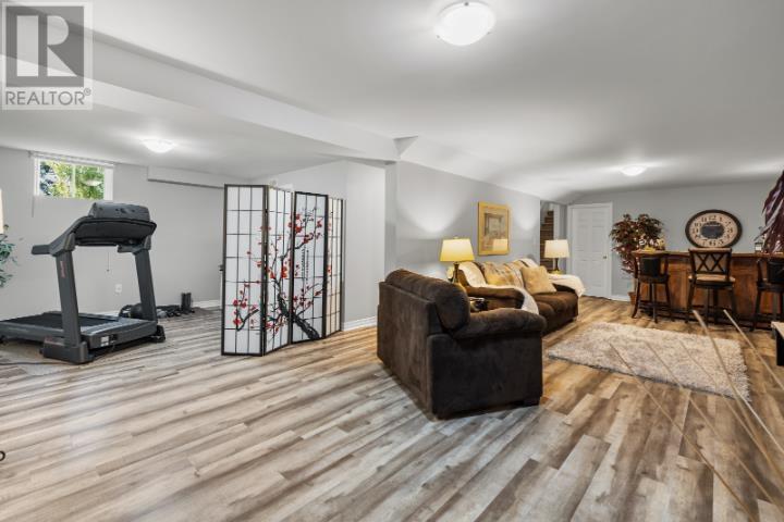 112 Burkeshire Drive - 33
