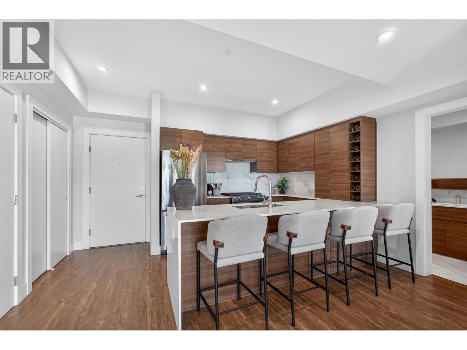 505 1925 Enterprise Way, Kelowna