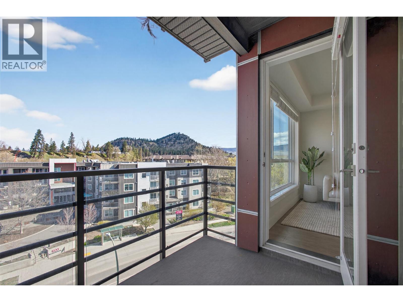 505 1925 Enterprise Way, Kelowna